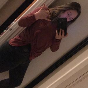 Meet your Posher, Taryn